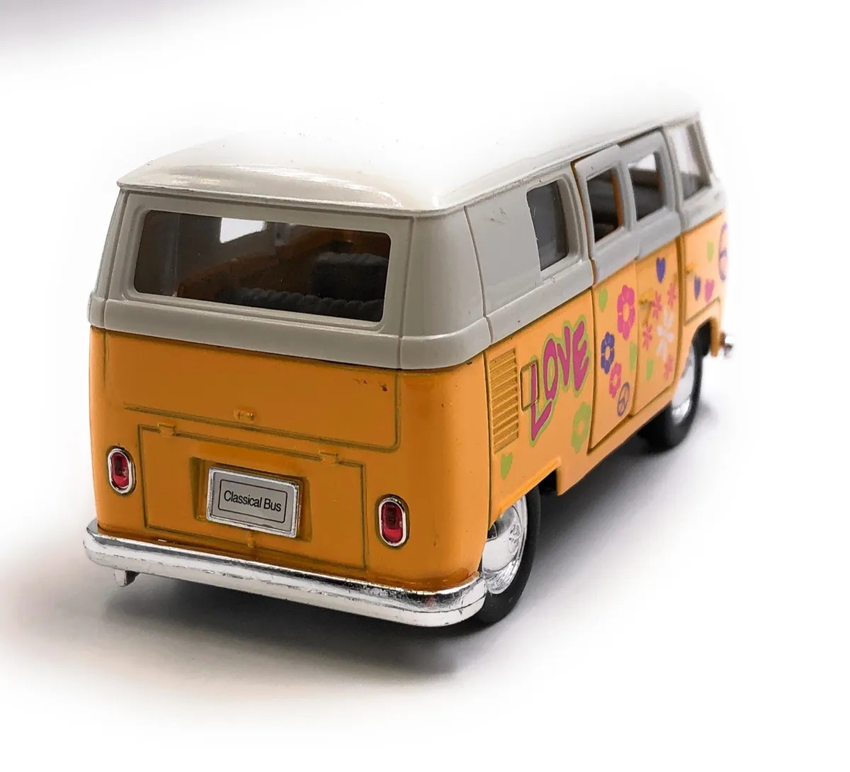 Wrakosa 10 novšej generácie s LOVE polepom